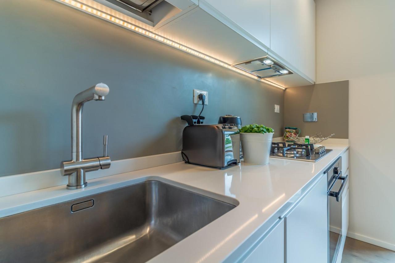 Casa Brigitte Comfort, Vista E Parcheggio 佐阿利 外观 照片